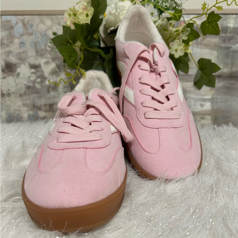 NEW Madden Girl Size 11, Pink and White Women's Walking Sneakers